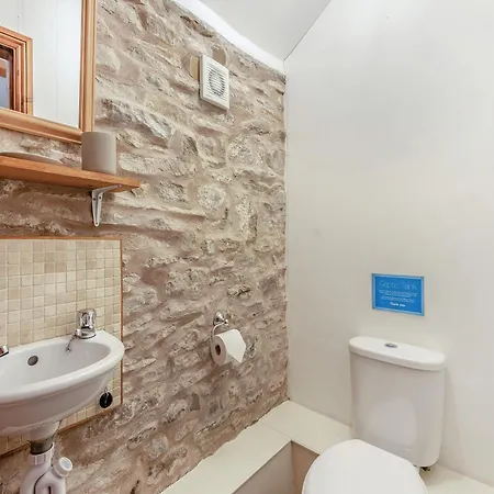 Lord Mayors Barn Holiday home *