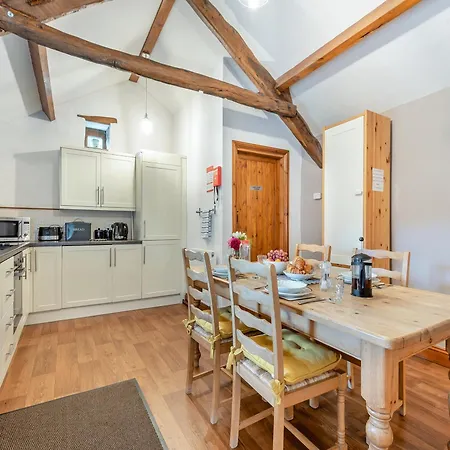 Lord Mayors Barn * Alston